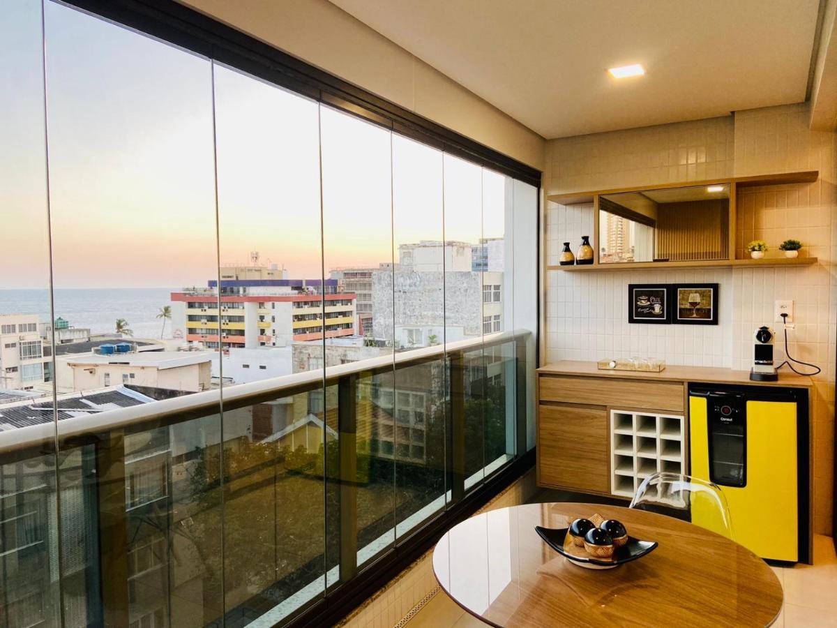 Lindo, Decorado, Na Praia Da Barra, Em Salvador! Exterior photo
